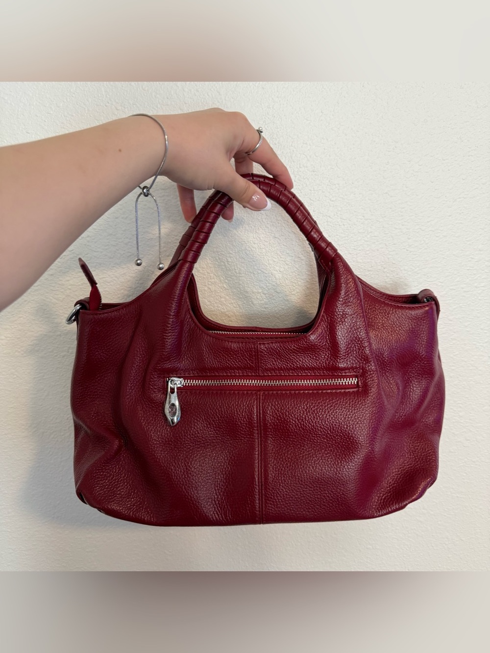 iswee twist top handle red pebbled leather handbag